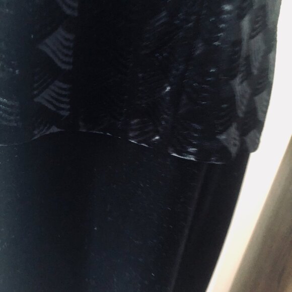 Algo Vintage Black Velvet Dress / Nightwear / Cocktail Dress Size 12 Canada - Picture 5 of 9